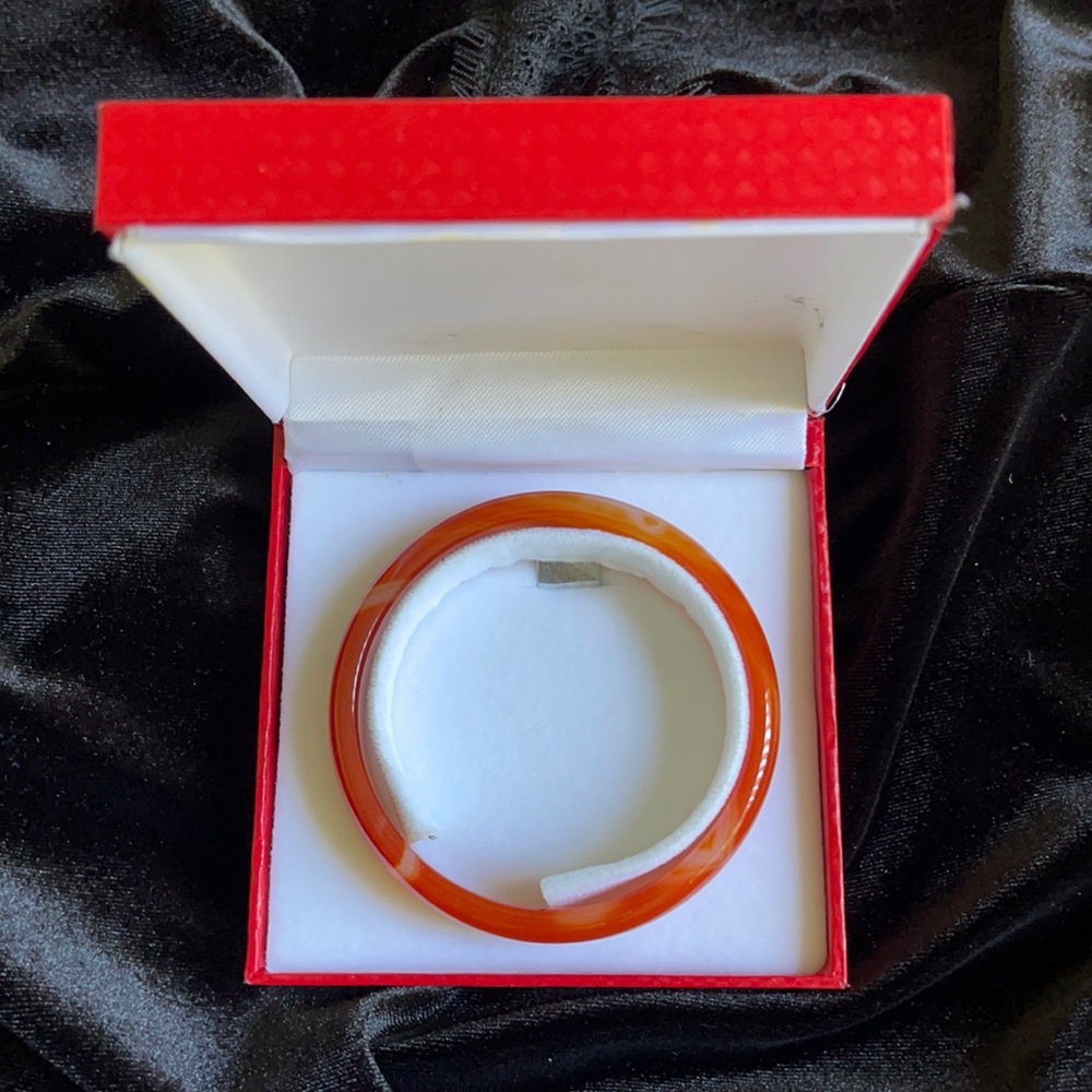 Bangle bracelet - Picture 2 of 3